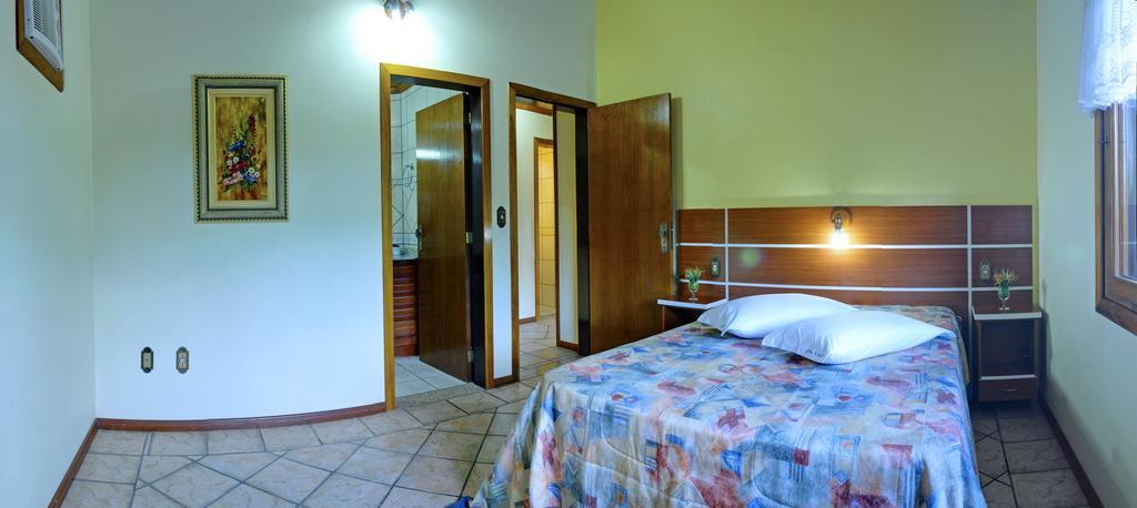Morada Do Sol Apart Hotel 加罗帕巴 外观 照片