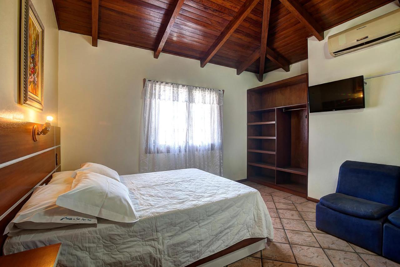 Morada Do Sol Apart Hotel 加罗帕巴 外观 照片